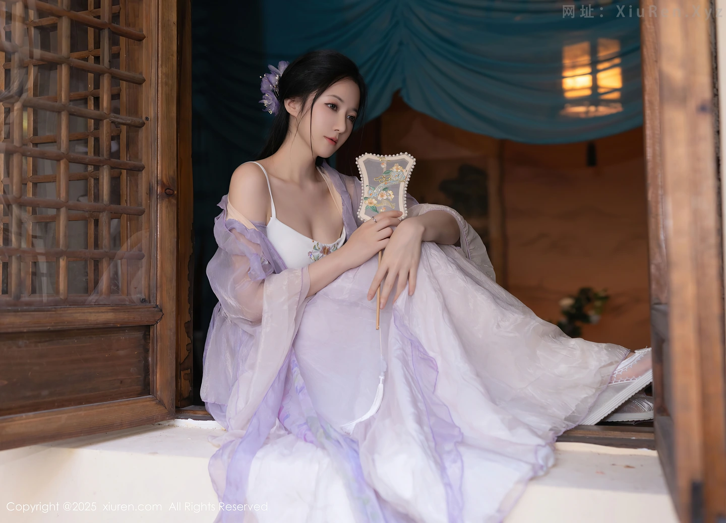 图片[3]-[XiuRen秀人网] VOL.10737 模特鱼子酱Fish性感紫色连衣裙配白色丝袜秀曼妙身姿诱惑写真74P-秀人网官方网站